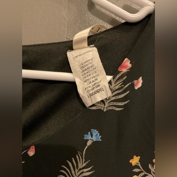 NEW TOWER FLORAL DRESS WITH SHEER SLEEVES - Picture 4 of 7